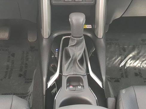 Used 2023 Toyota Corolla Cross XLE w/ Convenience Package image 25