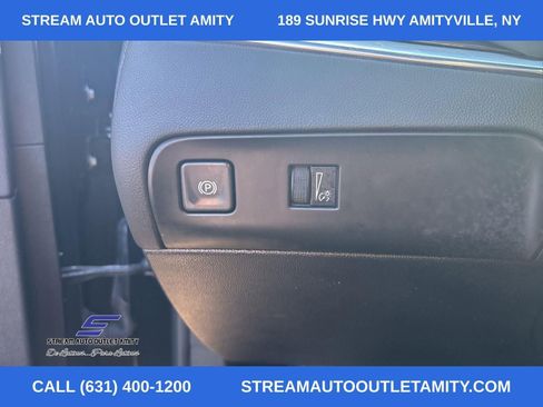 Used 2024 Buick Enclave Essence w/ Experience Buick Package image 28