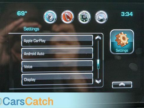 Used 2019 Chevrolet Traverse LT image 29