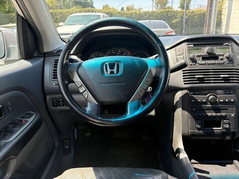 Used 2005 Honda Pilot EX-L image 32