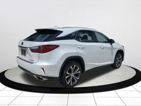 Used 2017 Lexus RX 350 FWD w/ Premium Package image 3