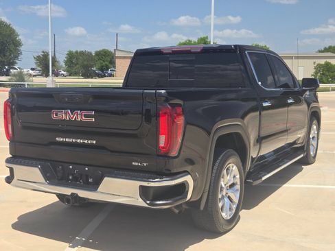 Used 2022 GMC Sierra 1500 SLT RWD image 3