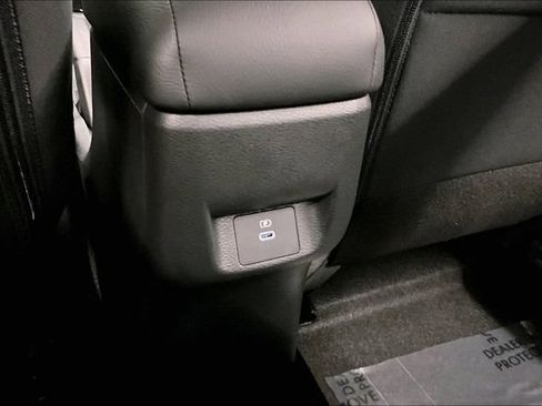 New 2025 Nissan Versa SV w/ Trunk Package image 22