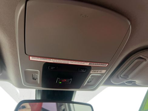 Used 2021 Toyota Camry LE w/ Convenience Package FWD image 21