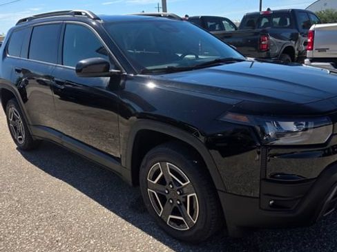 New 2026 Jeep Cherokee Laredo AWD/4WD image 4