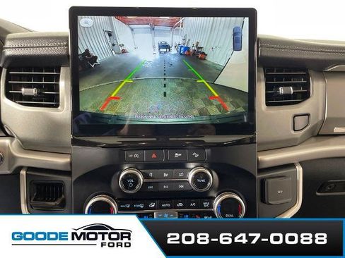 Certified 2024 Ford Expedition XLT AWD/4WD image 16