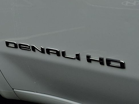 Used 2021 GMC Sierra 2500 Denali w/ Denali Ultimate Package AWD/4WD image 29