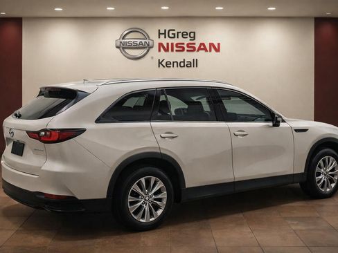 Used 2024 MAZDA CX-90 3.3 Turbo w/ Preferred Plus AWD/4WD image 4