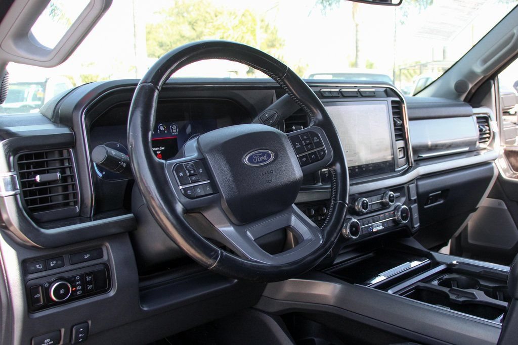 Used 2023 Ford F250 Lariat w/ Black Appearance Package AWD/4WD image 20