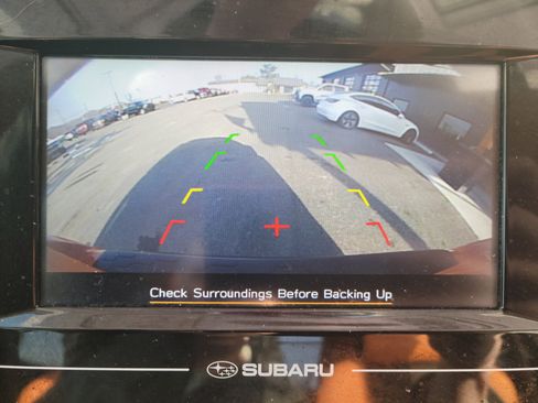 Used 2018 Subaru Crosstrek 2.0i Premium image 12