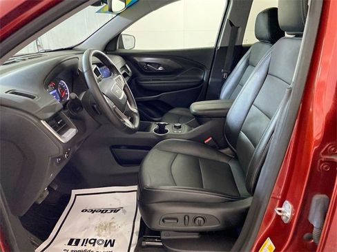 Used 2023 GMC Terrain SLT image 24