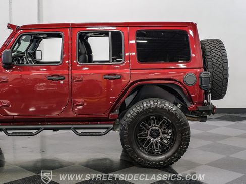 Used 2021 Jeep Wrangler Unlimited Sport AWD/4WD image 25