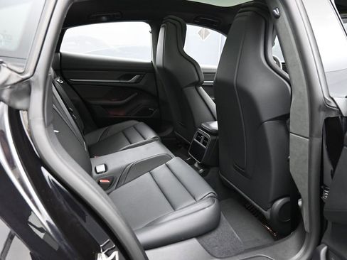 New 2025 Porsche Taycan GTS image 30