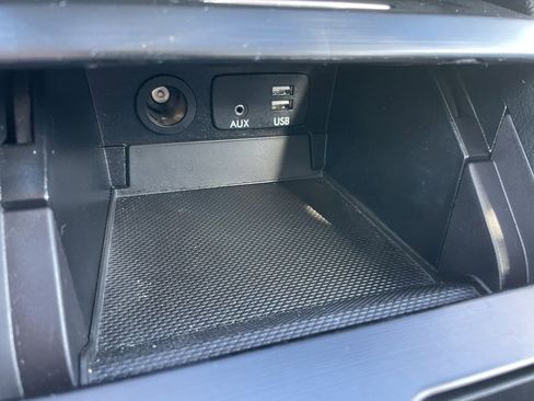 Used 2016 Subaru Legacy 2.5i Limited image 12