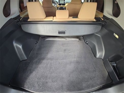 Used 2024 Toyota RAV4 XLE image 20