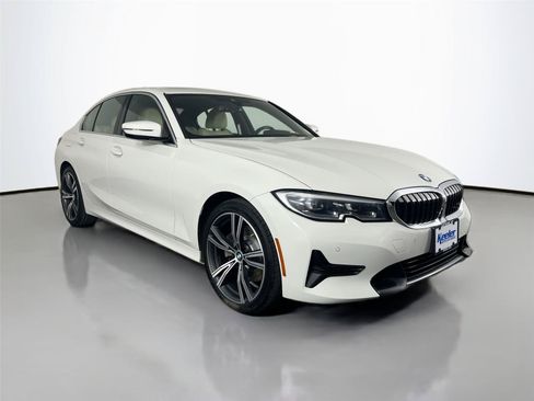 Used 2021 BMW 330i xDrive Sedan w/ Driving Assistance Package AWD/4WD image 8