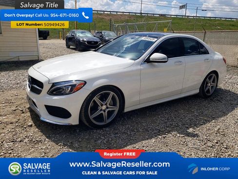 Used 2015 Mercedes-Benz C 300 4MATIC Sedan image 1