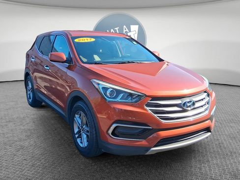 Used 2017 Hyundai Santa Fe Sport FWD image 1