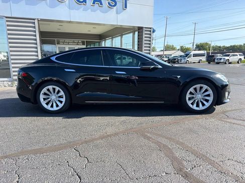 Used 2018 Tesla Model S 75D AWD/4WD image 5