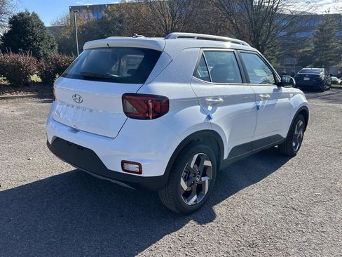 New 2026 Hyundai Venue SEL image 7