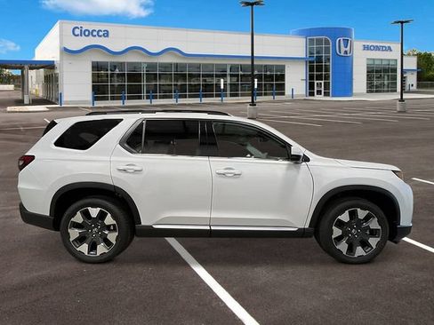 New 2026 Honda Pilot Elite image 8