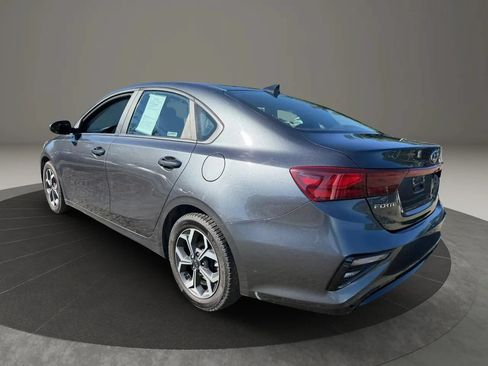 Used 2020 Kia Forte LXS FWD image 7