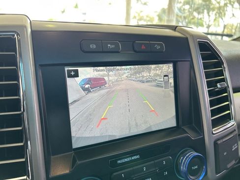 Used 2017 Ford F250 Lariat w/ Lariat Ultimate Package image 9