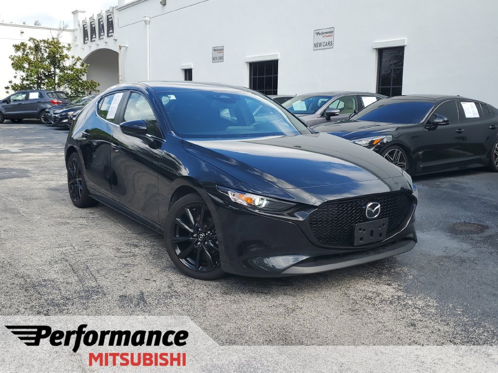 Used 2024 MAZDA MAZDA3 s FWD image 1