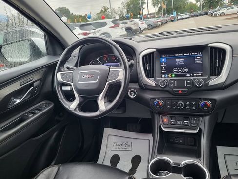 Used 2020 GMC Terrain SLT w/ Preferred Package image 16
