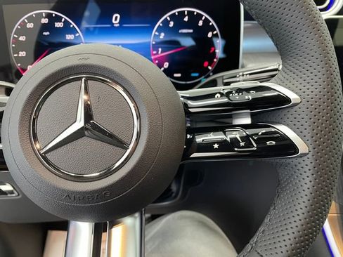 New 2026 Mercedes-Benz GLC 300 image 24