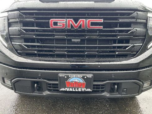 New 2026 GMC Sierra 1500 Elevation w/ Elevation Premium Package AWD/4WD image 32