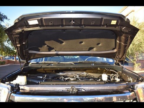 Used 2016 Toyota Tundra SR5 w/ SR5 Upgrade Package image 42