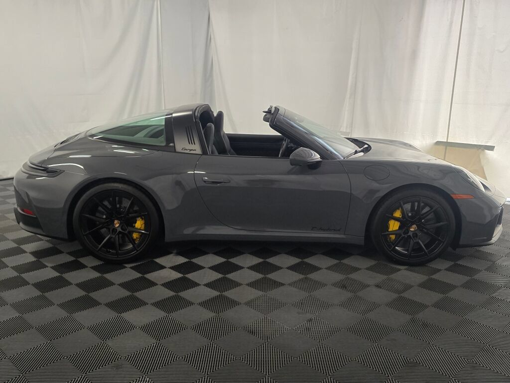 Used 2026 Porsche 911 Targa 4 GTS AWD/4WD image 8