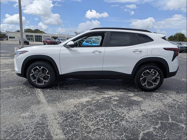 New 2026 Chevrolet Trax LT w/ Driver Confidence Package FWD image 5