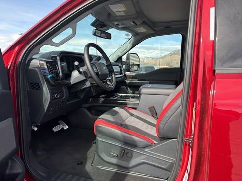 New 2025 Ford F250 Lariat w/ Lariat Ultimate Package AWD/4WD image 24