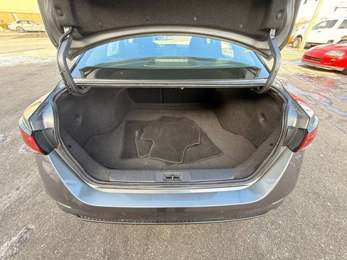 Used 2023 Nissan Sentra SV image 13