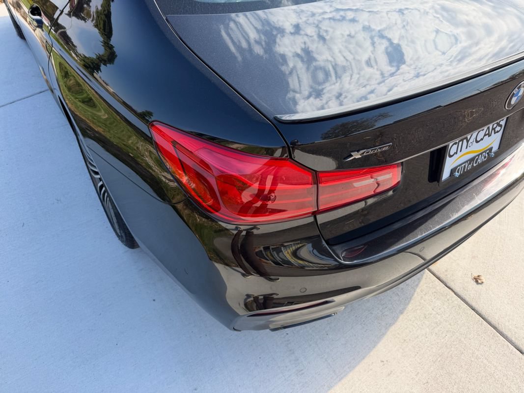 Used 2018 BMW M550i xDrive AWD/4WD image 13
