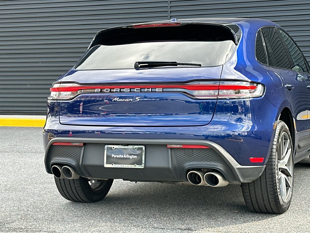 Certified 2024 Porsche Macan S AWD/4WD image 34