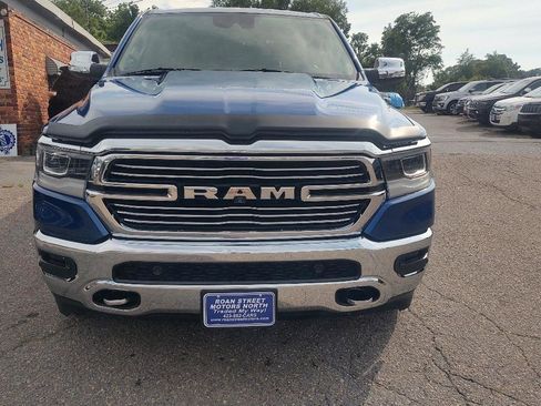 Used 2019 RAM 1500 Laramie AWD/4WD image 2