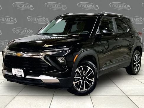 Certified 2024 Chevrolet TrailBlazer LT AWD/4WD image 3
