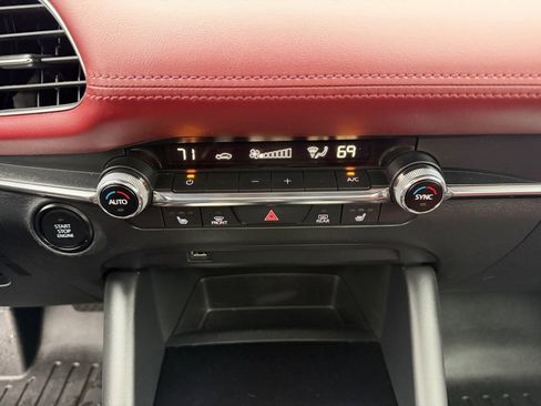 Used 2019 MAZDA MAZDA3 AWD Hatchback w/ Premium Pkg image 24