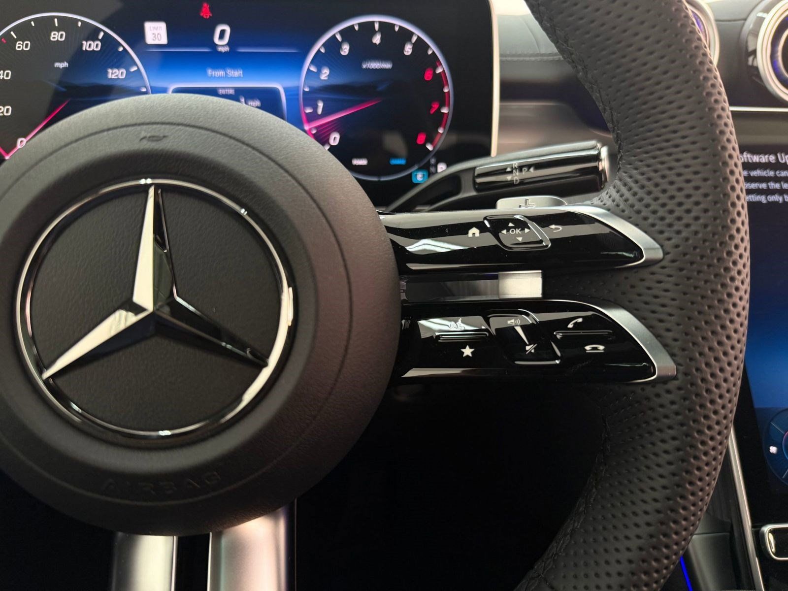 New 2026 Mercedes-Benz CLE 450 4MATIC Coupe image 27