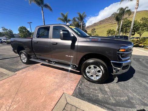 Used 2025 RAM 2500 Big Horn AWD/4WD image 8