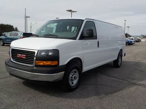 New 2026 GMC Savana 3500 Extended w/ Driver Convenience Package RWD image 7