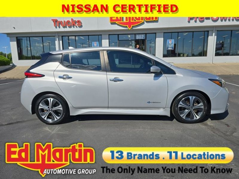 Certified 2018 Nissan Leaf SV w/ SV Technology Package image 1