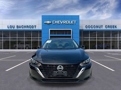 Used 2024 Nissan Sentra SV FWD image 3