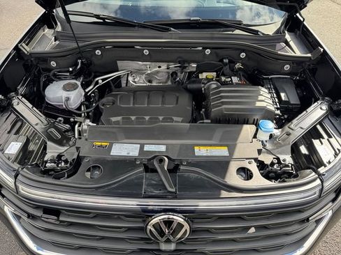 New 2026 Volkswagen Atlas Cross Sport SEL Premium R-Line AWD/4WD image 25