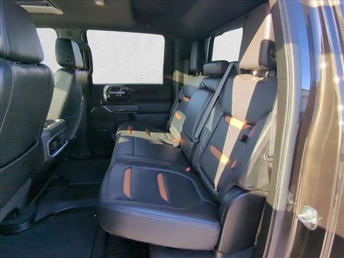Used 2021 GMC Sierra 2500 AT4 w/ AT4 Premium Plus Package image 24