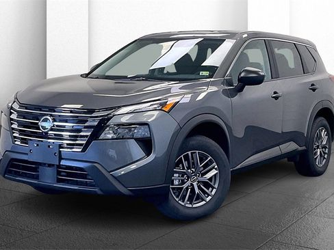 Certified 2025 Nissan Rogue S image 10