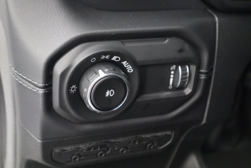 New 2027 Jeep Wrangler Unlimited Sahara AWD/4WD image 23